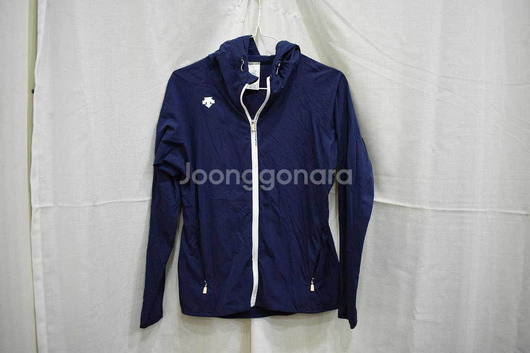 데상트 여성 후드집업 90--0