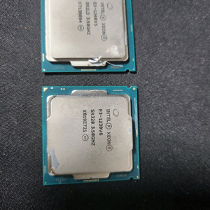 제온 E3-1230 v6 (i7 7700비슷)