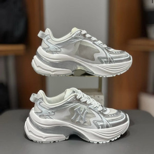 커브 러너 모노메쉬 NY (White)