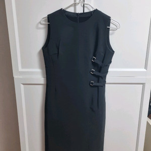정풍 프라다 블랙 미디 원피스 40사이즈 prada