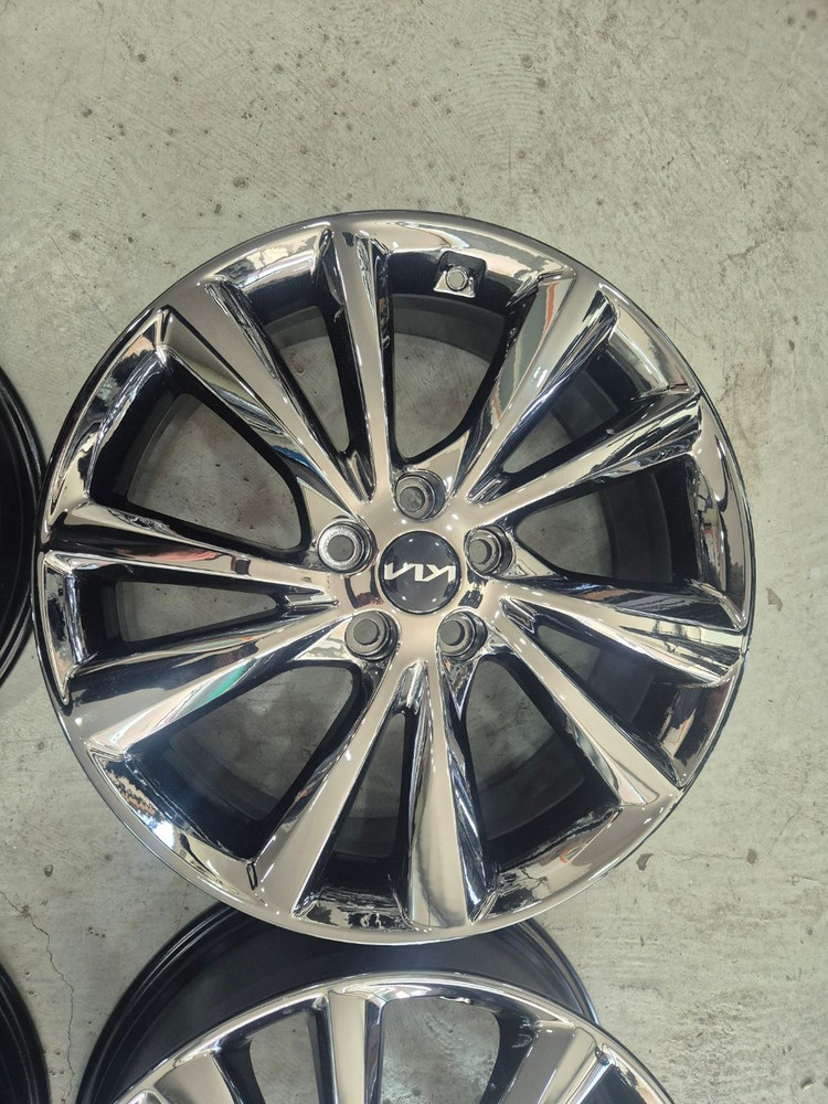 카니발 19인치 블랙크롬 순정휠--5