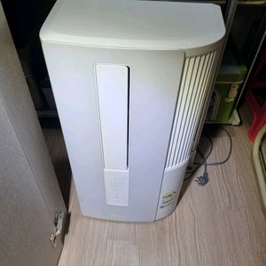삼성 창문형 에어컨 2023년식 AW05B5171GW