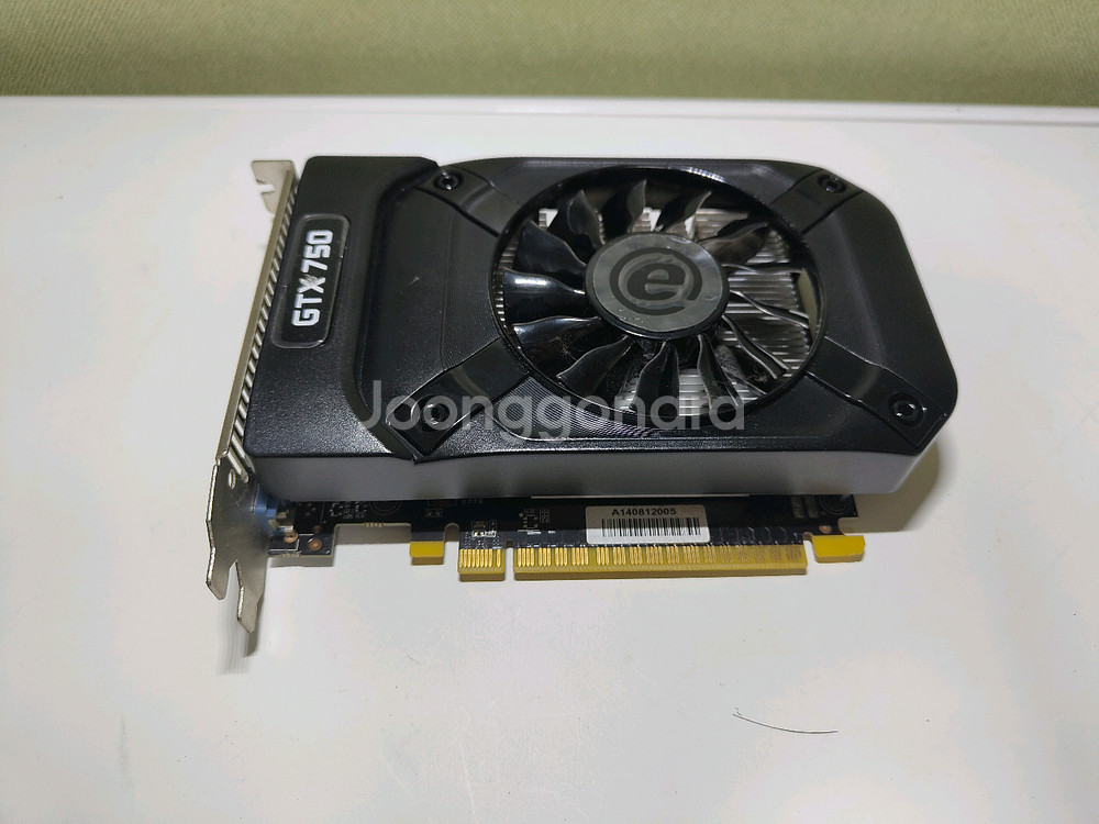 이엠텍 GTX750 1GB 그래픽카드--0