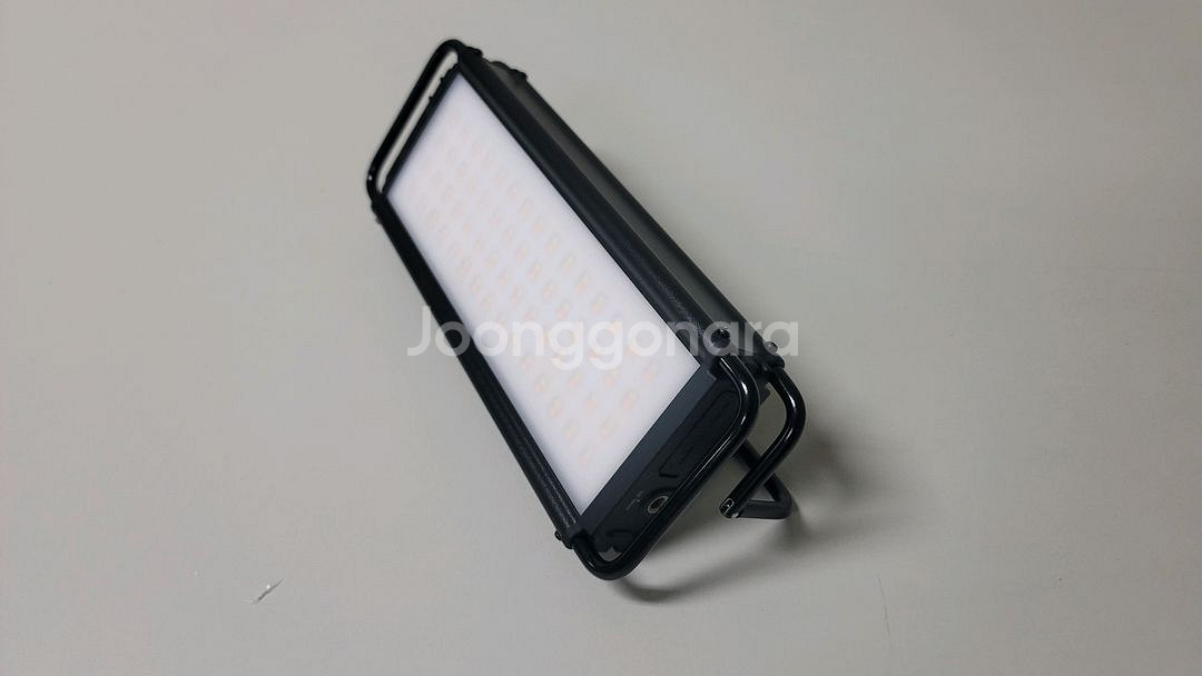 크레모어 울트라 3.0_X LED 랜턴 판매합니다.--4