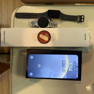 갤럭시 S24플러스512gb,갤워치7 크림40, 갤핏3
