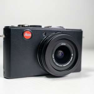 Leica D-LUX 4 판매합니다. 상태 좋음