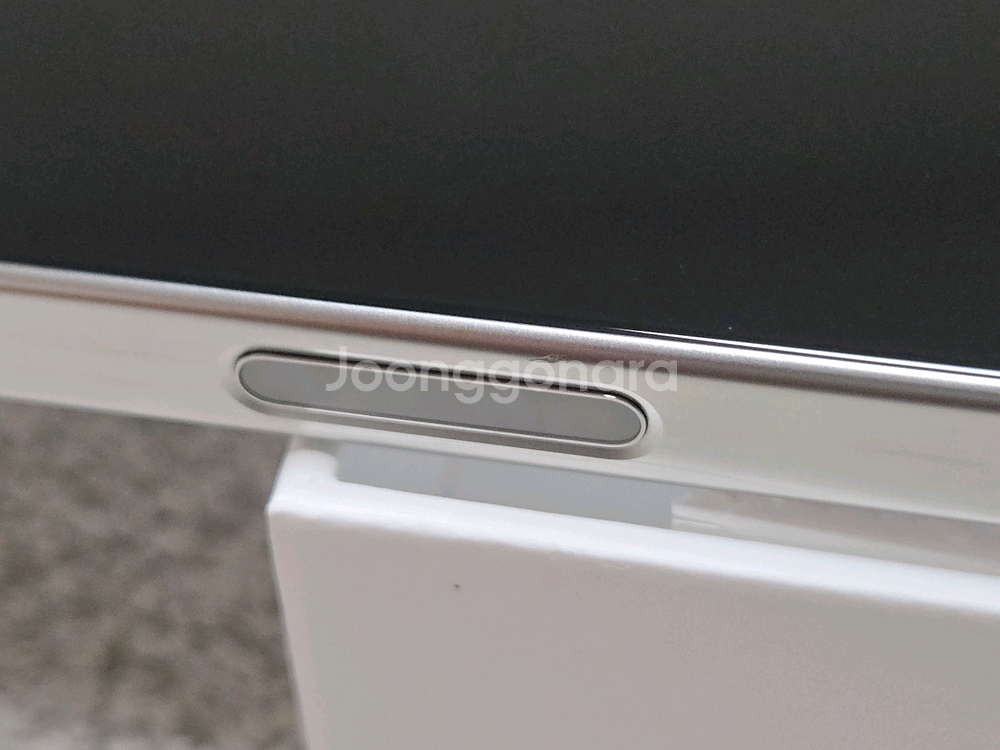 아이폰 16 Pro 256 화이트--9