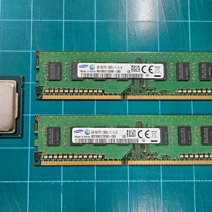 CPU I5-3570 / 4GB 램 2개 팝니다
