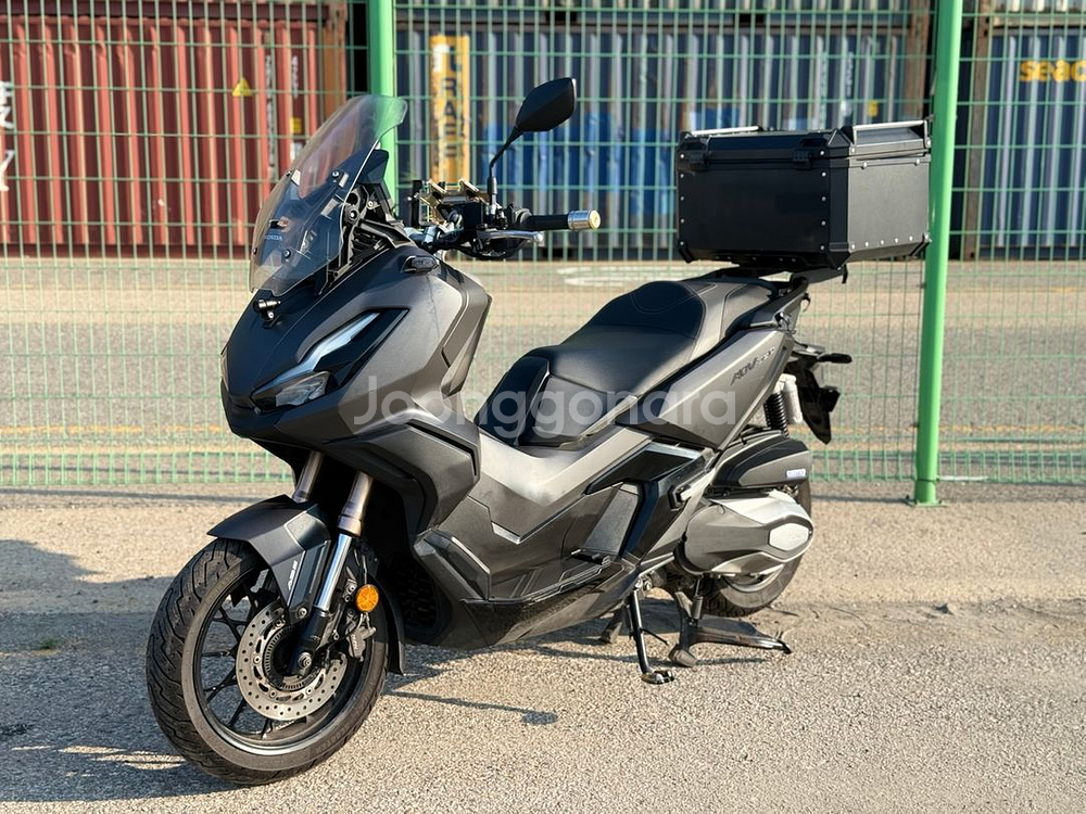 23년식 ADV350 판매합니다.--2