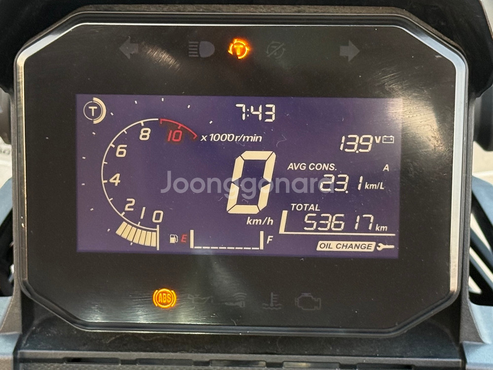 23년식 ADV350 판매합니다.--8