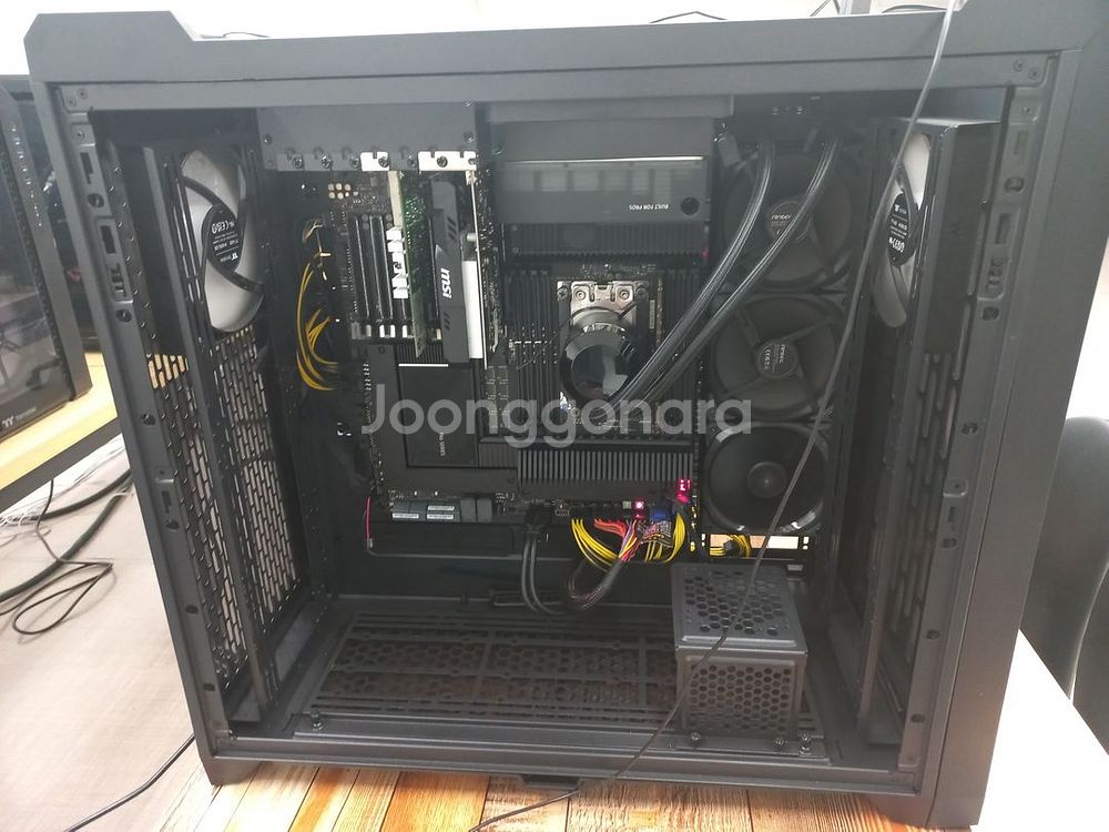 AMD라이젠 쓰레드리퍼 PRO 5975WX 32코어64--1