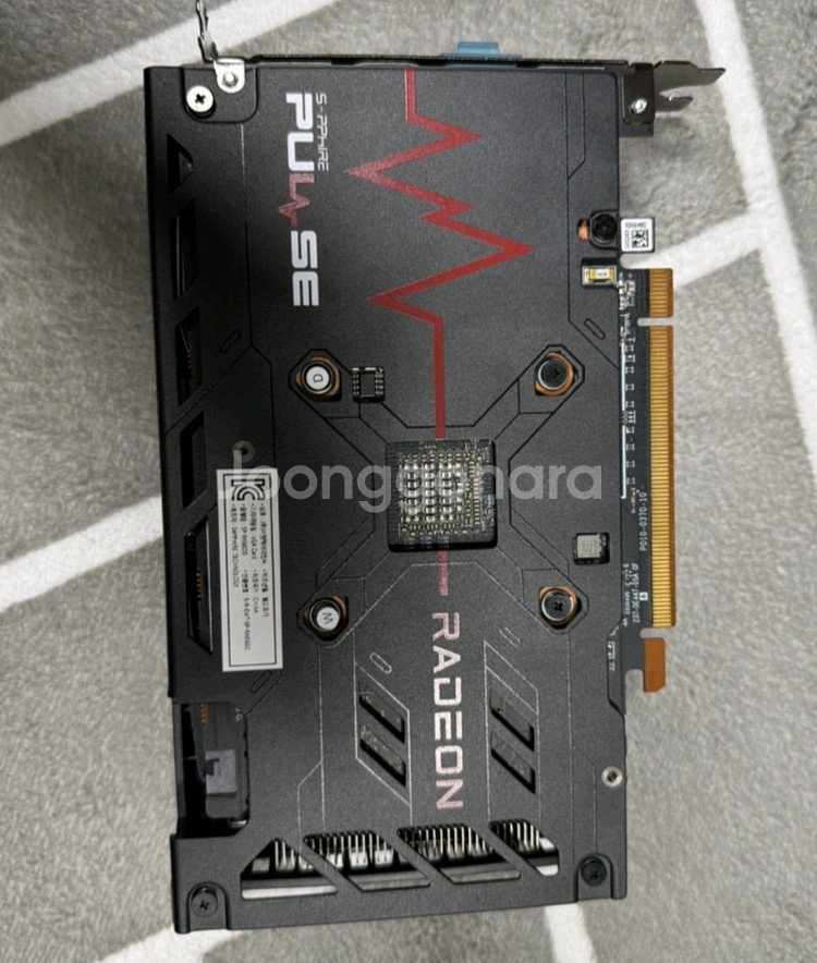 그래픽카드 라데온 rx6600--1