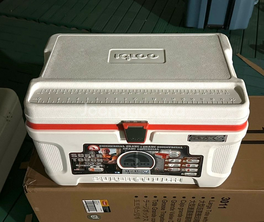 이글루 아이스박스 슈퍼터프 STX 54QT(51L)--1