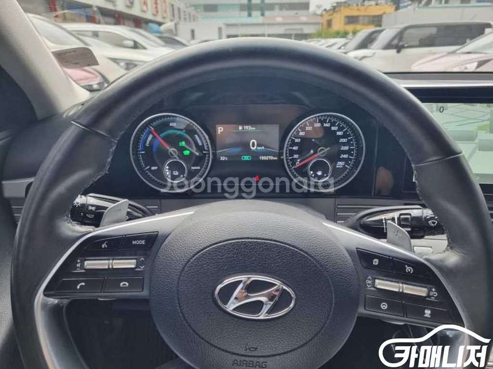 [현대]더 뉴 그랜저 IG 하이브리드 프리미엄 초이스--9