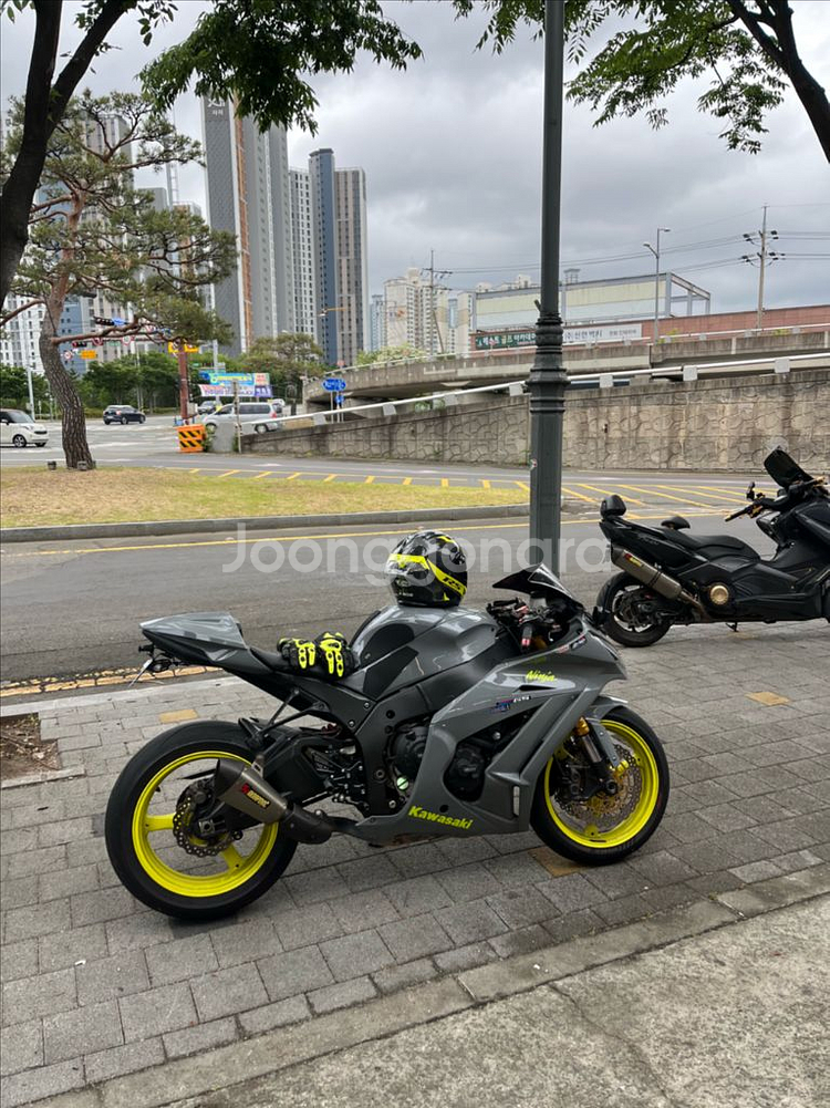 zx10r--0