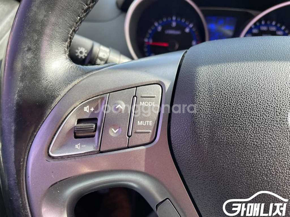 [현대]뉴 투싼iX 디젤(E-VGT)2WD 스마트 스페--9