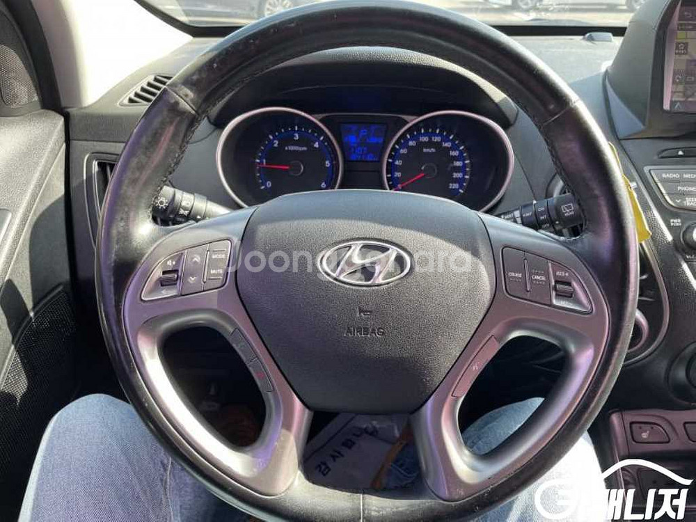 [현대]뉴 투싼iX 디젤(E-VGT)2WD 스마트 스페--6
