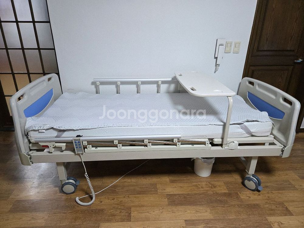 환자용침대(전동2단)--1