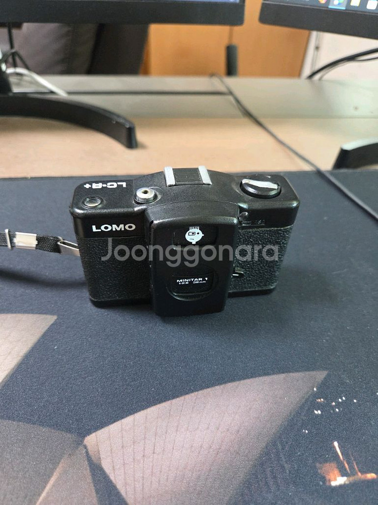 로모 LC-A+ 25만--0