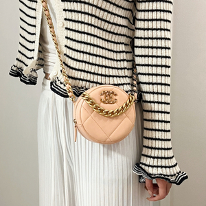 정품 샤넬 19 체인 클러치 동그리 탬버린 미니백