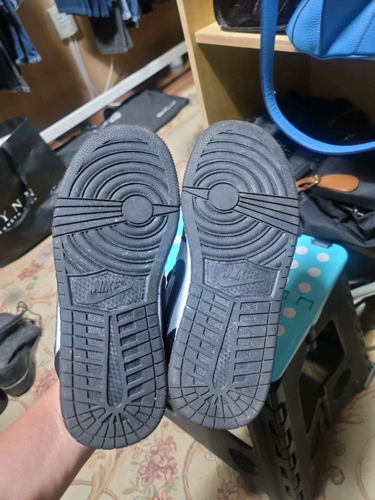 나이키조던 로우 230 이미지