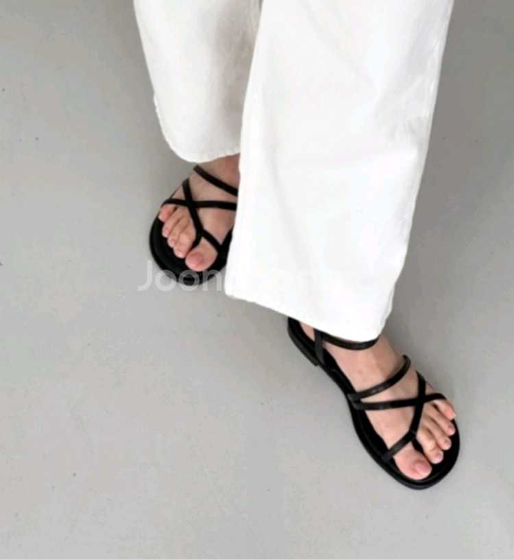 쪼리 샌들 새상품 블랙 250--1