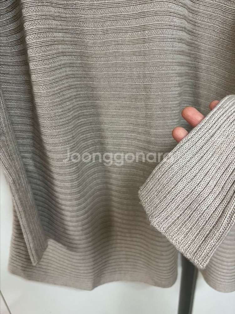 라온 RAON 울 캐시미어 골지 언발 니트 뮤제라 랑방--5