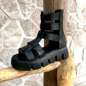 글래디에이터 스트랩 통굽 샌들 5cm 블랙 235