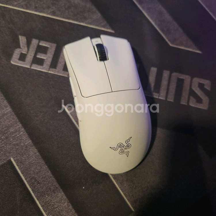 레이저 데스에더 V3 Pro 화이트--1