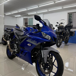 20년식 r3 6천키로 급매