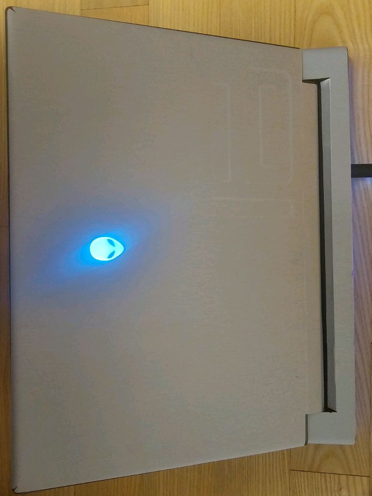 [급처] 델 에일리언웨어 M16 R1 이미지