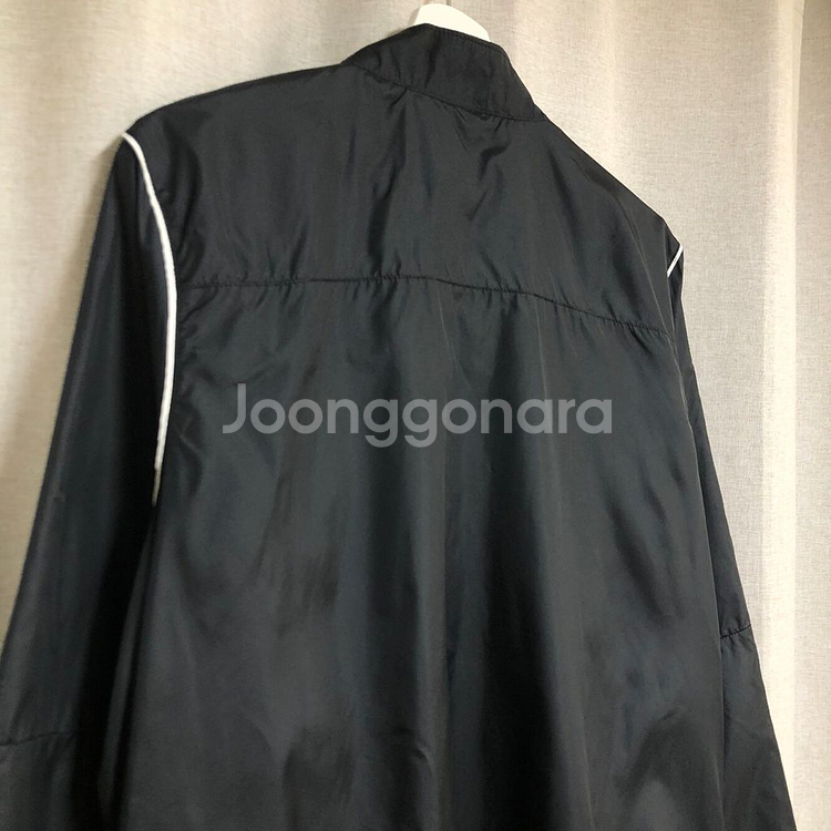 나이키 바람막이 윈드브레이커 블랙 (L)--6