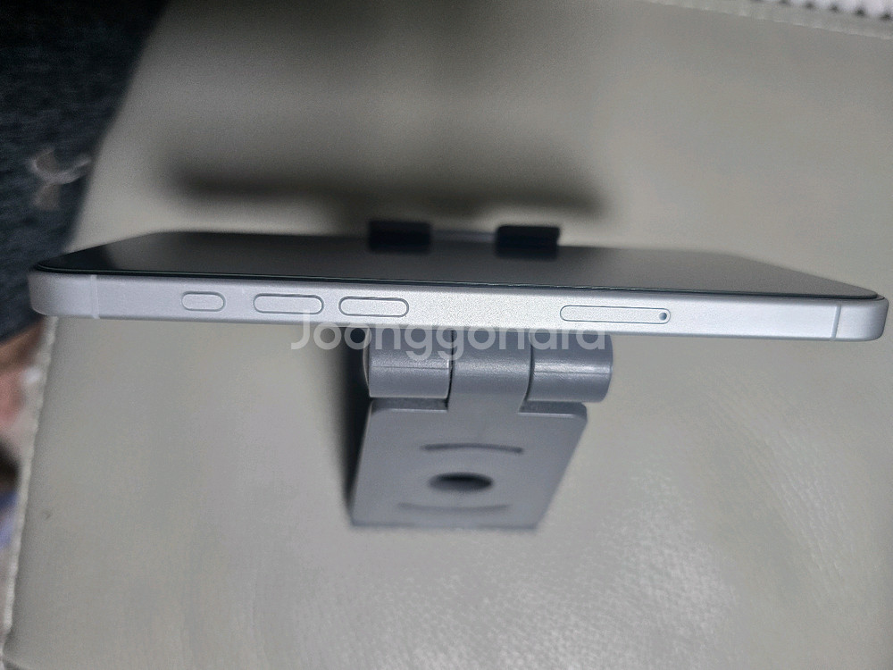 I Phone 16 plus 256GB 새 상품급 판매--7
