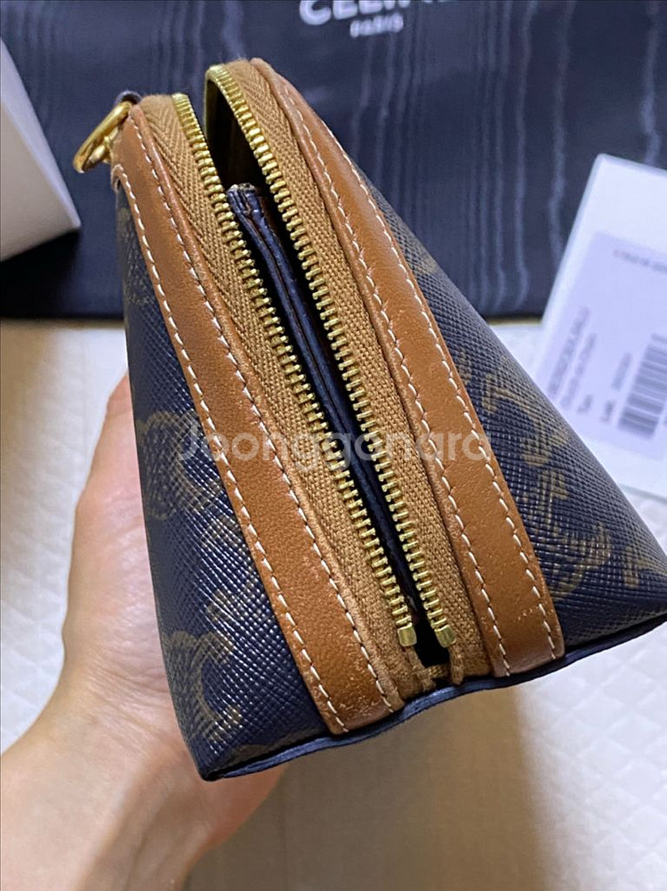 셀린느 트리옹프 클러치 백--5