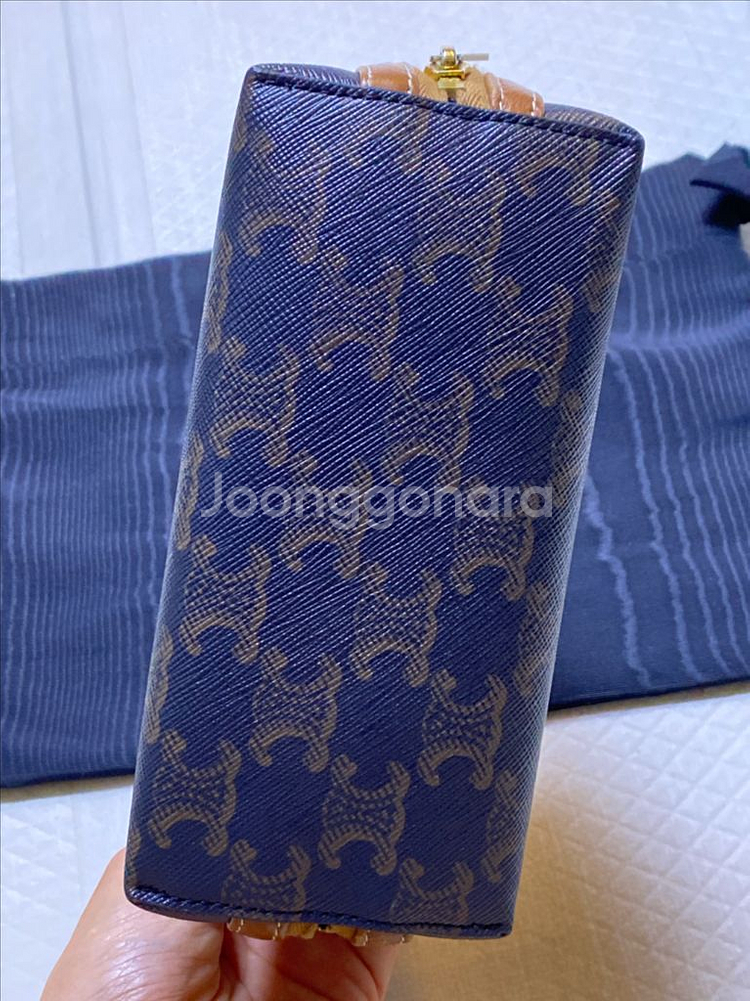 셀린느 트리옹프 클러치 백--4