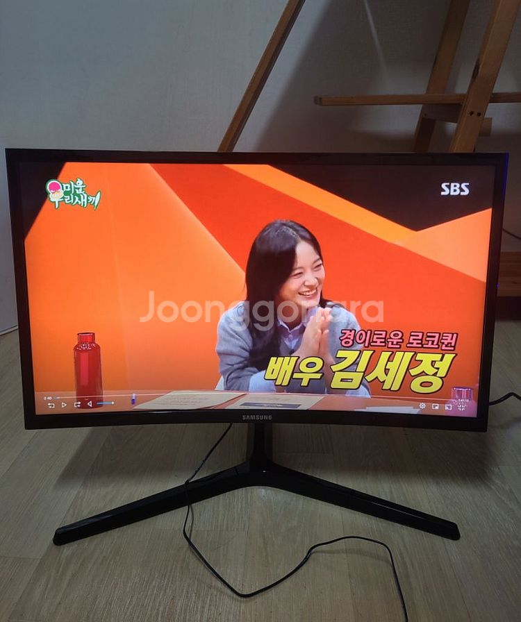 삼성 24인치 144Hz 게이밍 커브드 모니터 C24R--0
