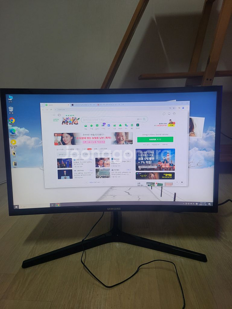 삼성 24인치 144Hz 게이밍 커브드 모니터 C24R--3