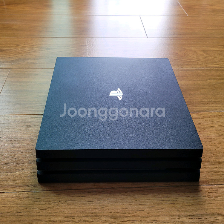 PS4 pro, ssd 1TB, 4개 컨트롤러, 풀박--0