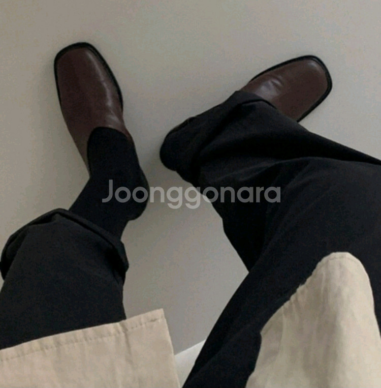 여성 로퍼 단화 새상품 / 블랙 245 / 브라운235--2