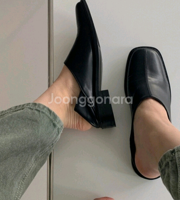 여성 로퍼 단화 새상품 / 블랙 245 / 브라운235--6