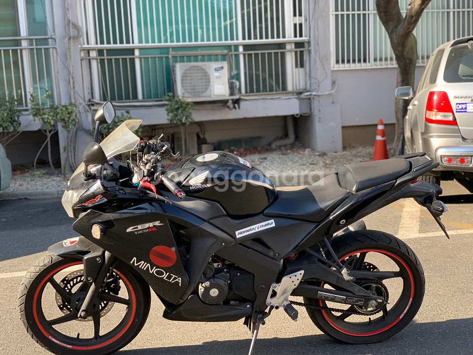 혼다CBR125흑마 / 14년식 / 3만키로 /125만--1