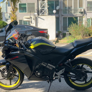 혼다CBR125흑마 / 16년식 / 4만키로 / 140