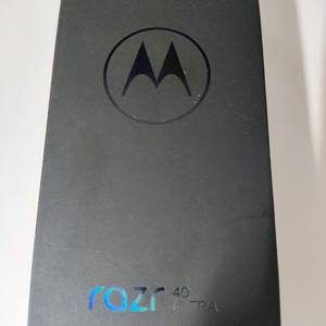 모토로라 레이저 40 울트라 256g