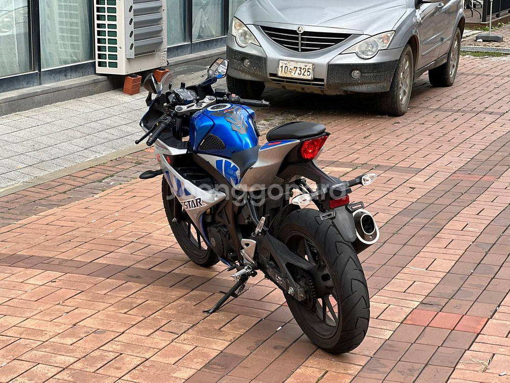 스즈키GSX-R125 / 19년식/ 2만키로 /230만--7