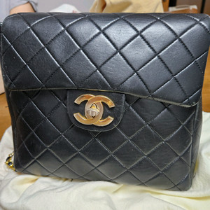 샤넬 클래식 백팩