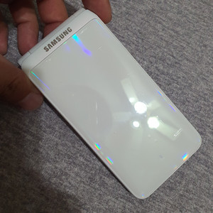 삼성 갤럭시 폴더2 sm-g160n 32기가