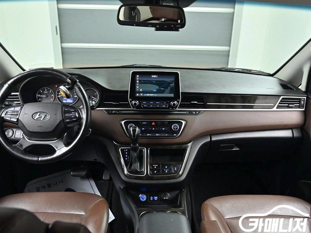 [현대]더 뉴 그랜드 스타렉스 4WD 어반 9인승 익스--5