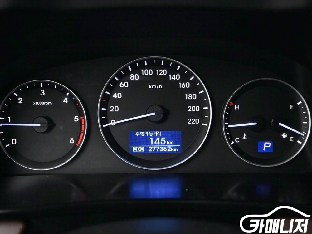 [현대]더 뉴 그랜드 스타렉스 4WD 어반 9인승 익스--7