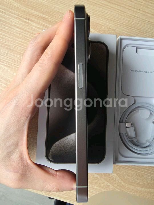 아이폰 15 Pro 티타늄 128GB--5