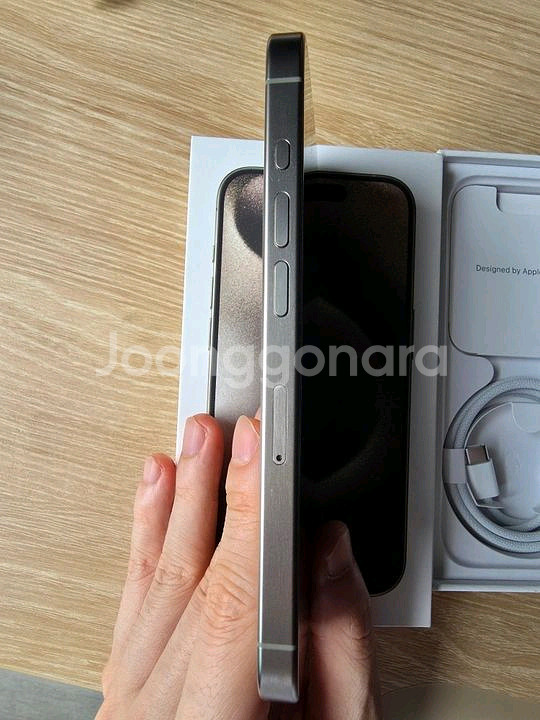 아이폰 15 Pro 티타늄 128GB--3